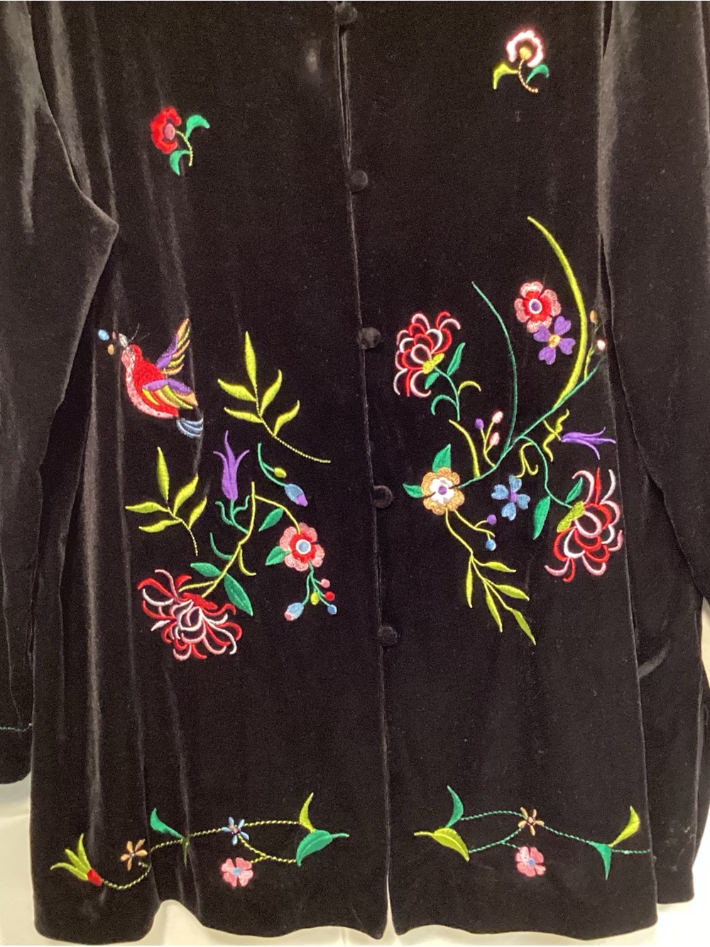 Black Velour Embroidered Susan Graver Floral Button Up Jacket Women’s Size 1X - Picture 2 of 12